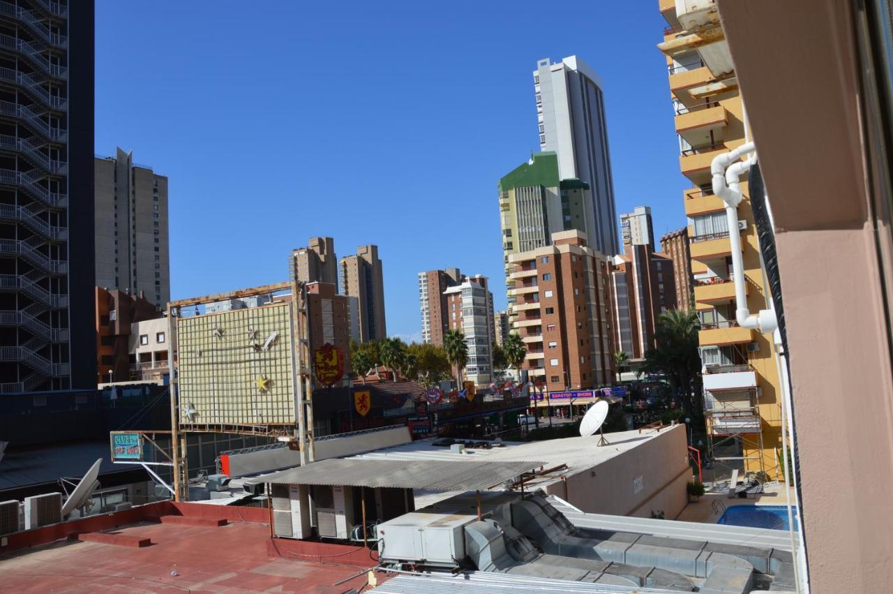 Apts Ara With Pool Benidorm Exteriér fotografie