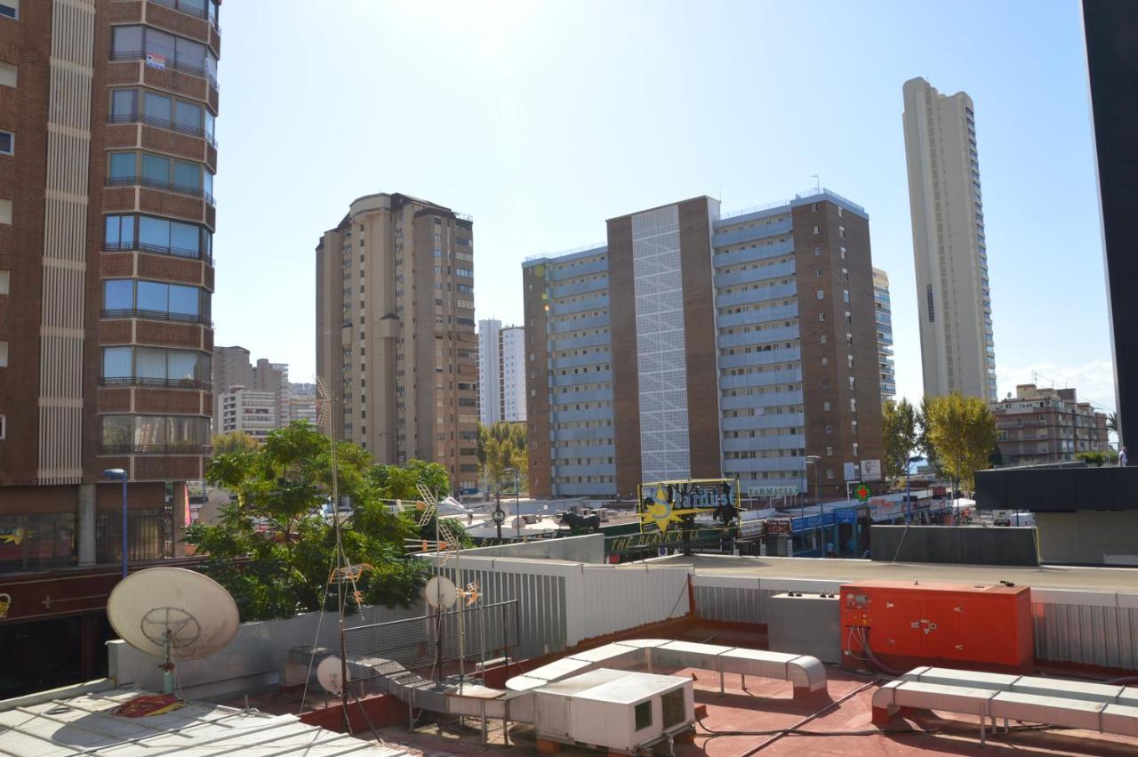 Apts Ara With Pool Benidorm Exteriér fotografie